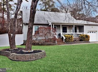 1208 Pensacola Rd, Forked River, NJ 08731