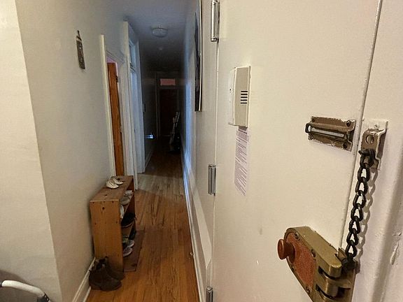 5th image of 533 W 149th St #34
