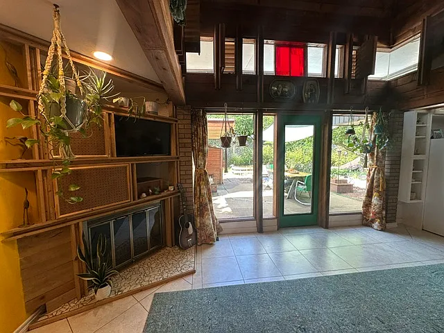 1601 Chamblee Dr — Photo 5