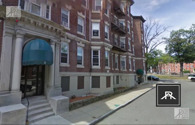 Building Photo - 7 Walbridge St #24