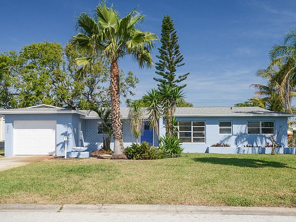 3rd image of 321 Gemini Dr