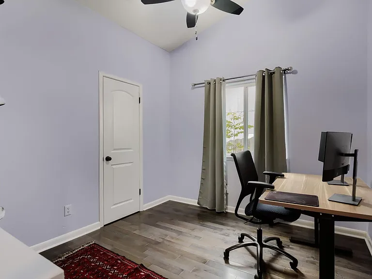 8804 United Kingdom Dr — Photo 10