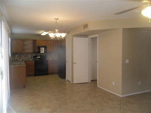 4th image of 1813 S 63rd Dr