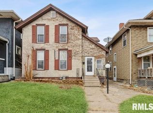 508 10th Ave S, Clinton, IA 52732