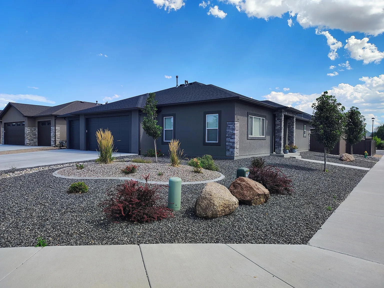 416 Kallen Court - 416 K... — Photo 3