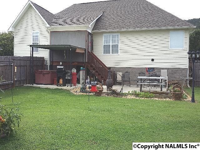 2nd image of 1100 County Road 17