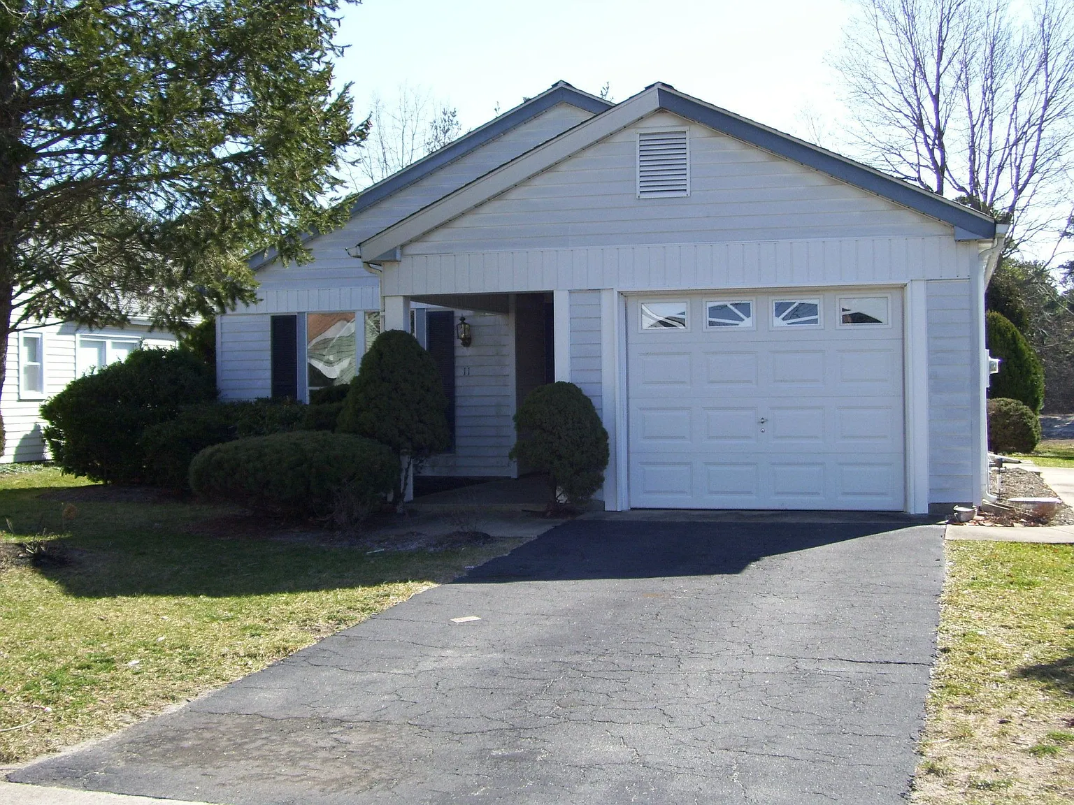 11 Saint Paul Pl photo 1