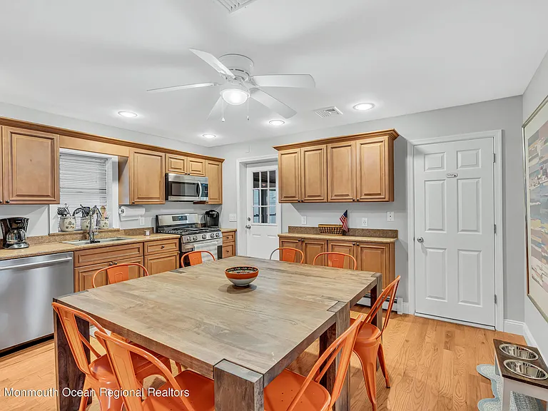 57 Fielder Ave — Photo 14