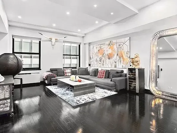 20 Pine St APT 1816, New York, NY 10005
