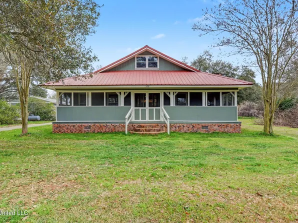 1130 Dozier Rogers Rd, Lucedale, MS 39452