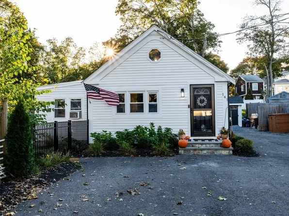 141 Middle St, Weymouth, MA 02189
