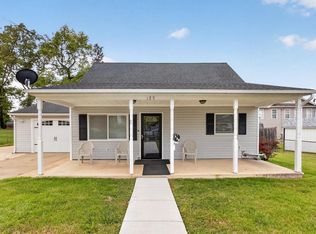 125 Tremont St, Manassas Park, VA 20111