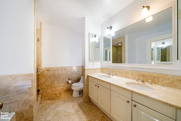 Rented by Brown Harris Stevens | media 40