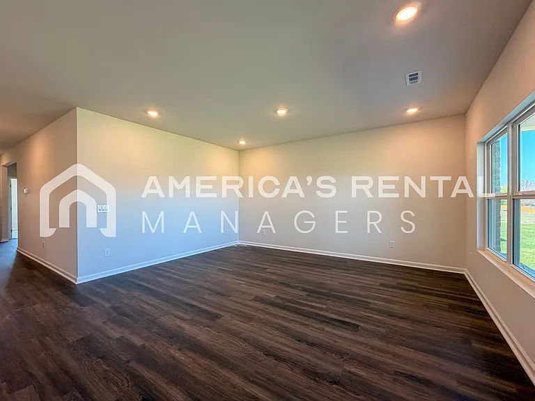 3376 Feldspar Dr SW — Photo 19