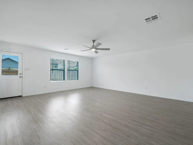 4239 Revetment Way — Photo 4