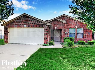 5921 McKaskle Dr, Fort Worth, TX 76119