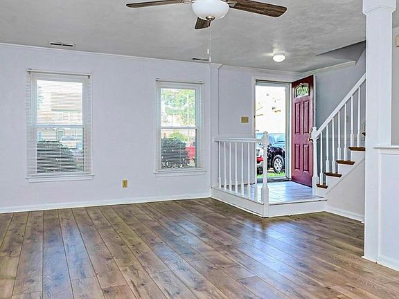 3rd image of 304 Gambrill Ct