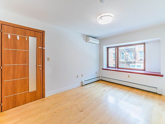 3rd image of 140-16 Beech Ave Unit 3G
