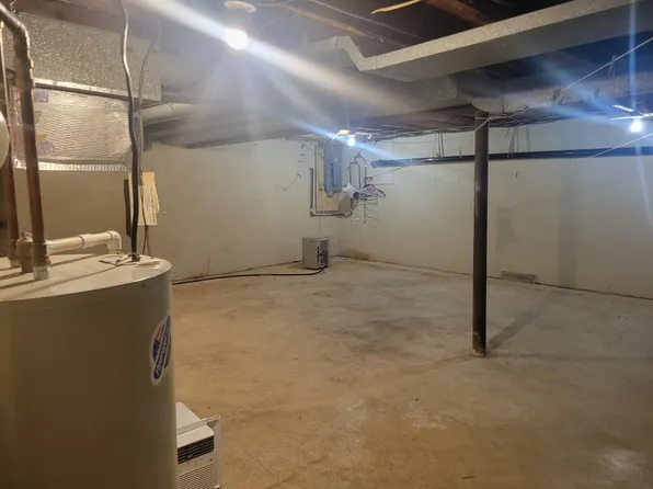 220 Alice Dr, Birdsboro, PA 19508