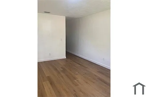 10273 SW 174th Ter Photo 1