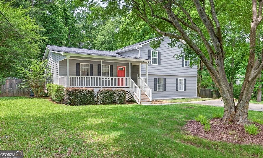 1st image of 483 Harry McCarty Rd