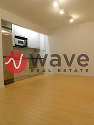 Rented by Wave Real Estate Group