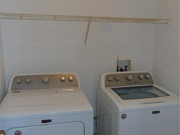 5th image of 5126 Beecher St