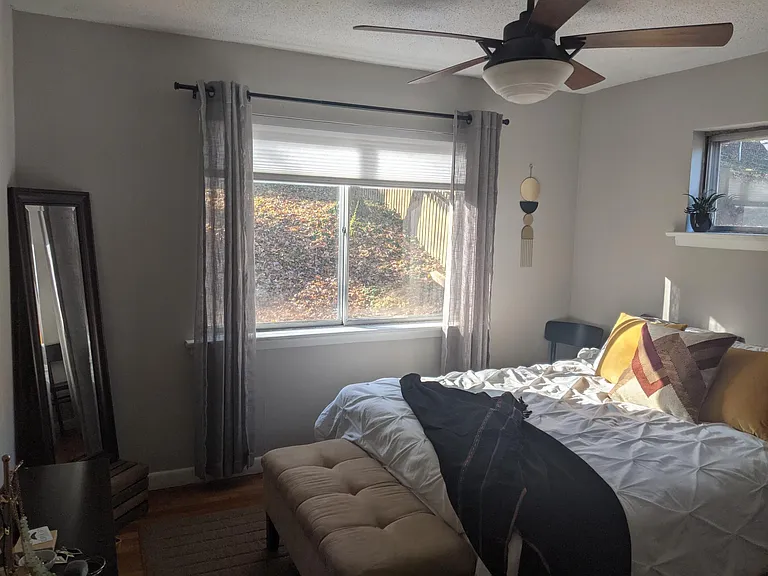 830 Dartmouth St — Photo 14