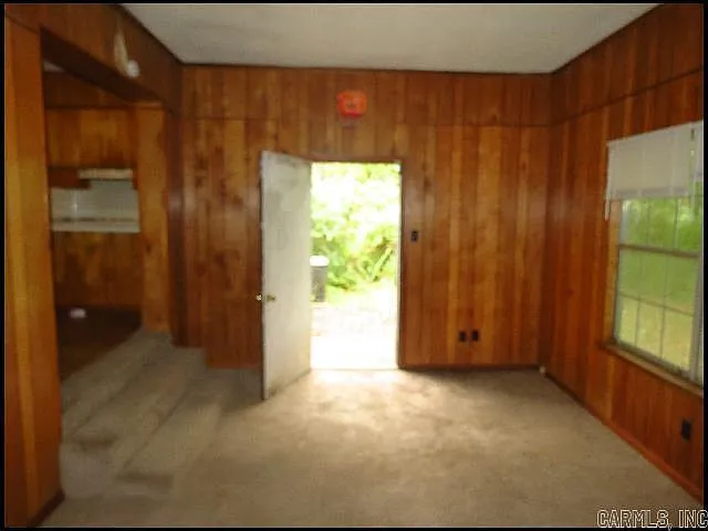 2619 Montreal Dr — Photo 13