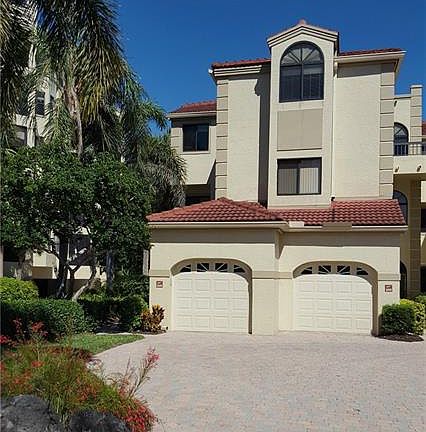 3rd image of 7032 Pelican Bay Blvd #205
