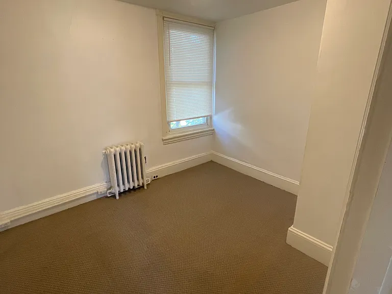 157 Cricket Ave #4 — Photo 6