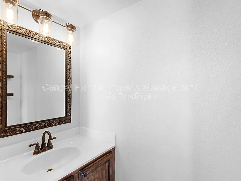 4657 Willamette Cir — Photo 16