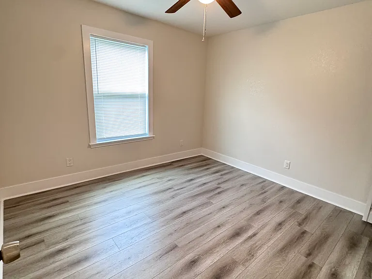 134 Brookside Dr — Photo 10