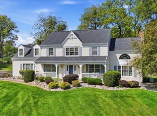 42 Copper Penny Rd, Raritan Twp., NJ 08822
