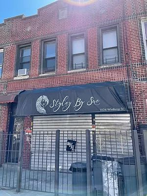 2nd image of 1024 Winthrop St APT 1