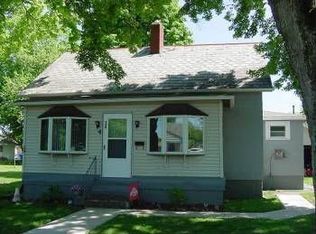 38 W 7th St, Dresden, OH 43821