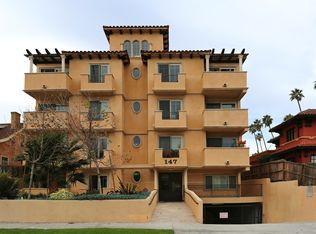 147 N Berendo St #303, Los Angeles, CA 90004