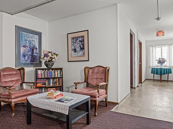 4th image of 32070 Peardonville Rd #112