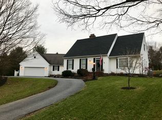17 Brookwood Dr, Lititz, PA 17543