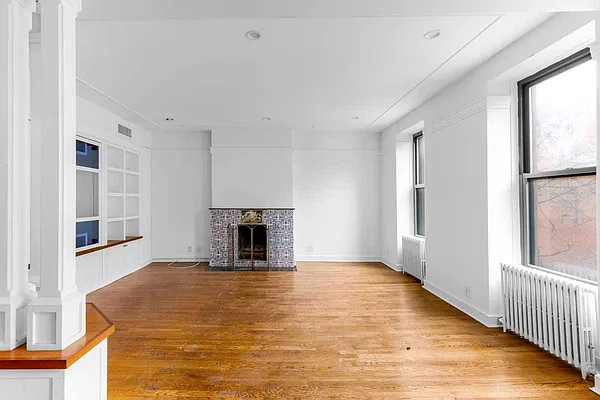 Rented by Douglas Elliman | media 25