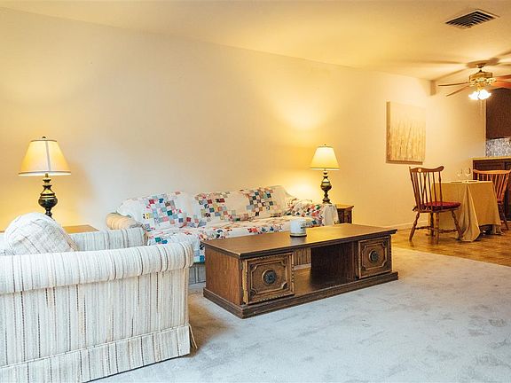 5th image of 3905 Clayton Rd APT 6