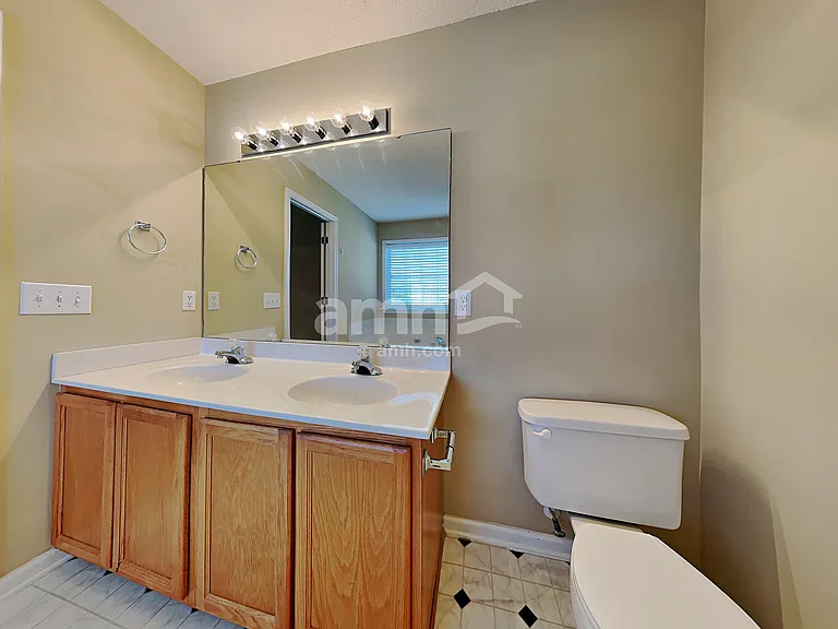 1907 Wheatfield Ct — Photo 12