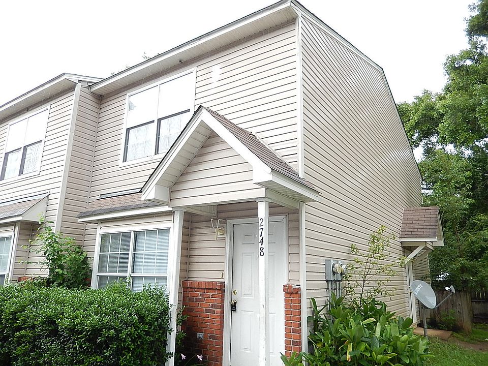 1st image of 2748 Tess Cir