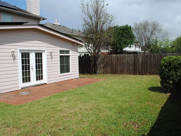 3910 Starbridge Pointe Ln — Photo 37