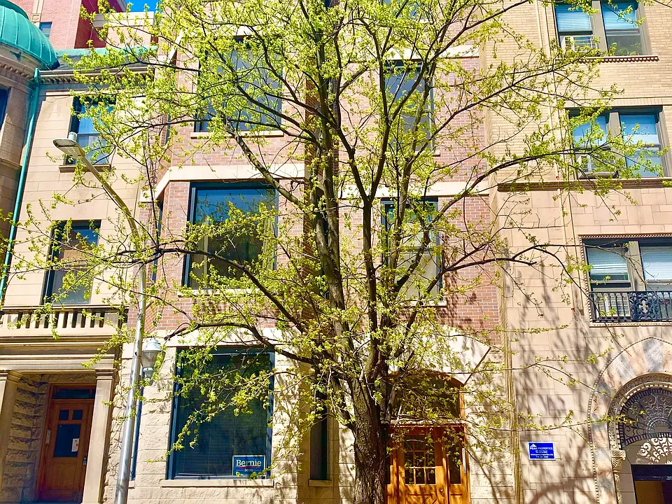 448 W Saint James Pl #2A