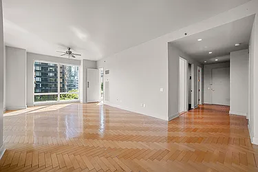 Rented by Sumitomo Real Estate Sales