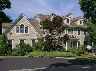 113 Cox Ave, Armonk, NY 10504
