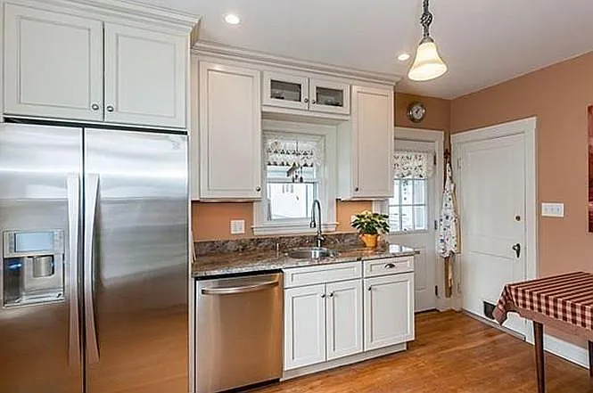31 Nicholl St — Photo 12