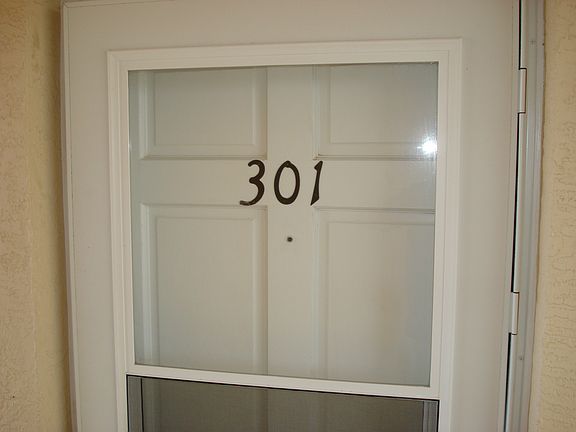 2nd image of 110 Whaler Dr APT 301
