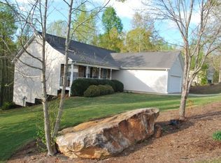 545 Providence Cir, Statham, GA 30666
